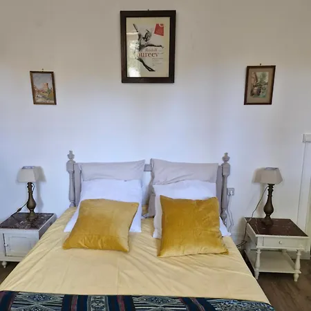 Les Demeures Du Parc, La Bourbonnaise, Proche Des Thermes