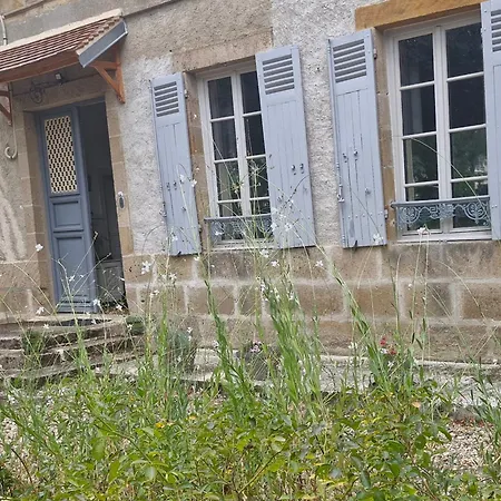 Appartement Les Demeures Du Parc, La Bourbonnaise, Proche Des Thermes