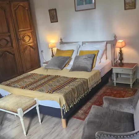 Appartement Les Demeures Du Parc, La Bourbonnaise, Proche Des Thermes