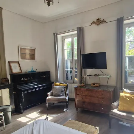 Les Demeures Du Parc, La Bourbonnaise, Proche Des Thermes Appartement