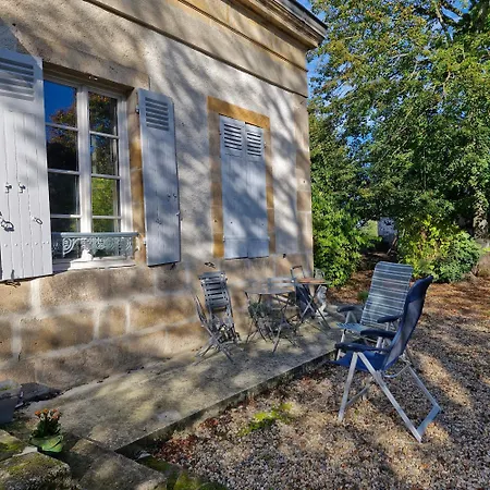 Appartement Les Demeures Du Parc, La Bourbonnaise, Proche Des Thermes Bourbon-lʼArchambault